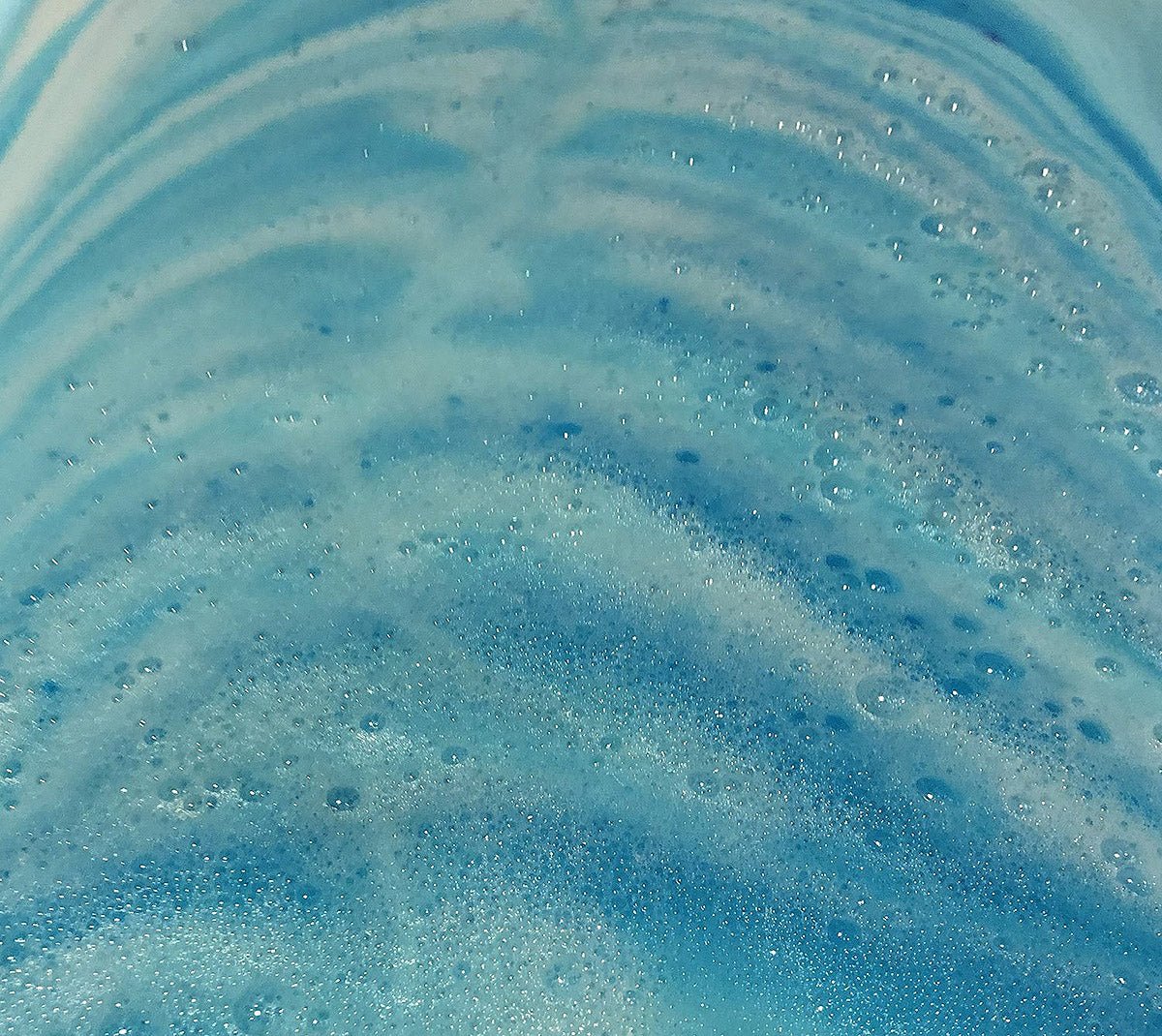 Blue Raspberry Slushie Bath Bomb 7oz Lather Up UK