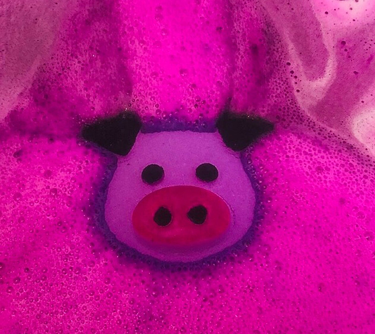 Little Pink Piggy Bath Bomb Lather Up UK